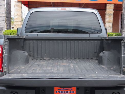 Used 2015 Ford F250 XLT w/ XLT Value Package image 8