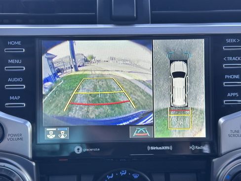 Used 2024 Toyota 4Runner SR5 Premium w/ Moonroof Package image 34