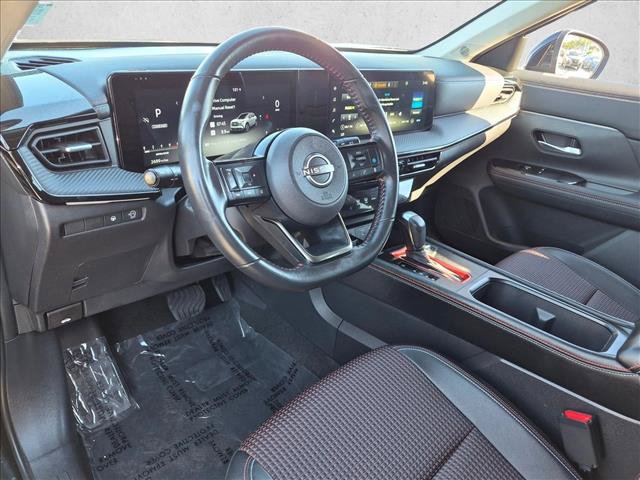 Certified 2025 Nissan Kicks SR FWD image 12