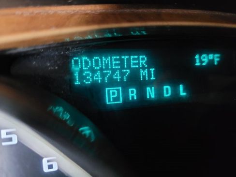 Used 2008 Buick Enclave CXL w/ Entertainment Package #2 image 3