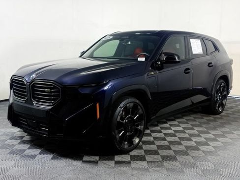 Used 2025 BMW XM AWD/4WD image 2
