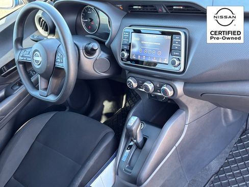 Certified 2025 Nissan Kicks Play S image 12
