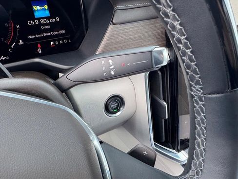 Used 2024 GMC Acadia Denali w/ Super Cruise Package image 14