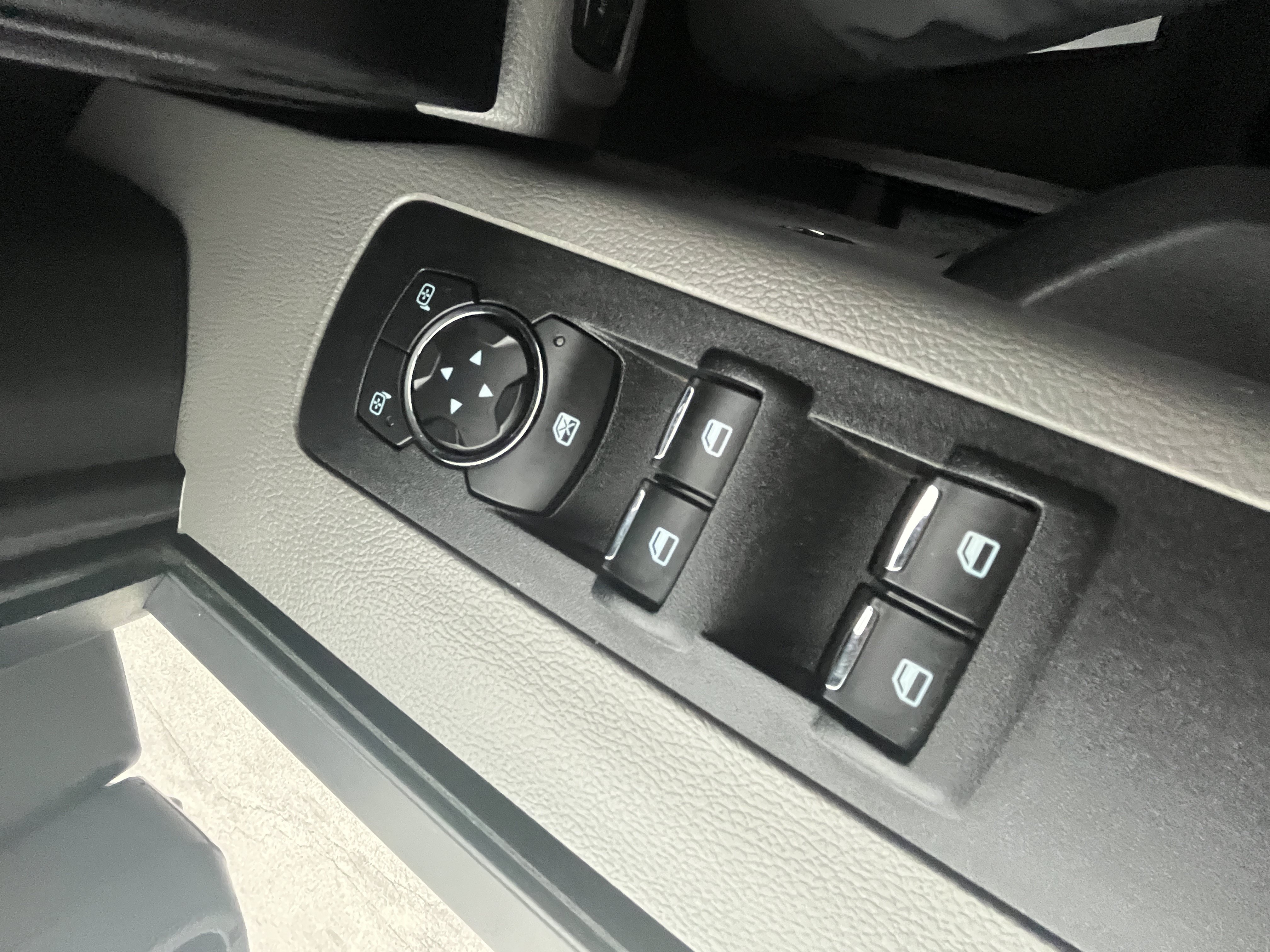 Used 2019 Ford F150 XL w/ Equipment Group 101A Mid AWD/4WD image 25