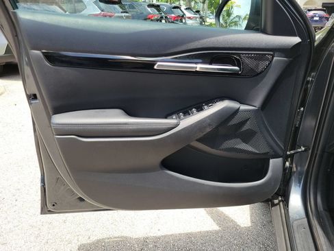 Certified 2024 Kia Seltos EX FWD image 17
