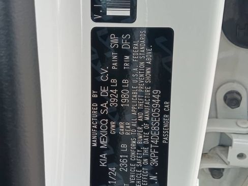Used 2025 Kia K4 FWD image 3