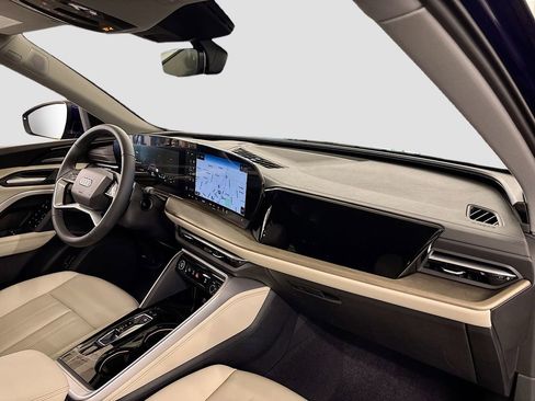 New 2025 Audi Q5 Premium Plus image 14