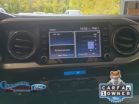 Used 2023 Toyota Tacoma SR5 image 10