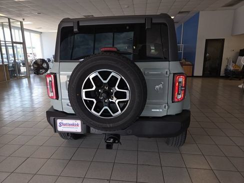 Used 2023 Ford Bronco Outer Banks AWD/4WD image 7