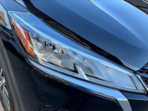 Certified 2024 Nissan Kicks SV image 26