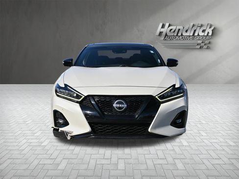 Used 2023 Nissan Maxima SR w/ Sport Mat Group image 5