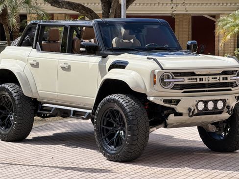 Used 2025 Ford Bronco Raptor AWD/4WD image 42