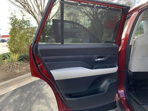 New 2026 Toyota Grand Highlander Limited image 15
