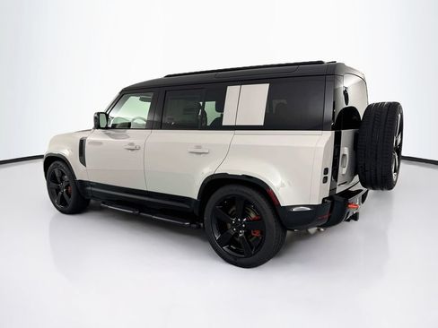 New 2026 Land Rover Defender 110 X AWD/4WD image 7