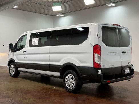 Used 2023 Ford Transit 350 XLT image 5