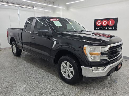 Used 2022 Ford F150 XLT image 1