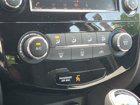Used 2019 Nissan Rogue Sport S AWD/4WD image 12