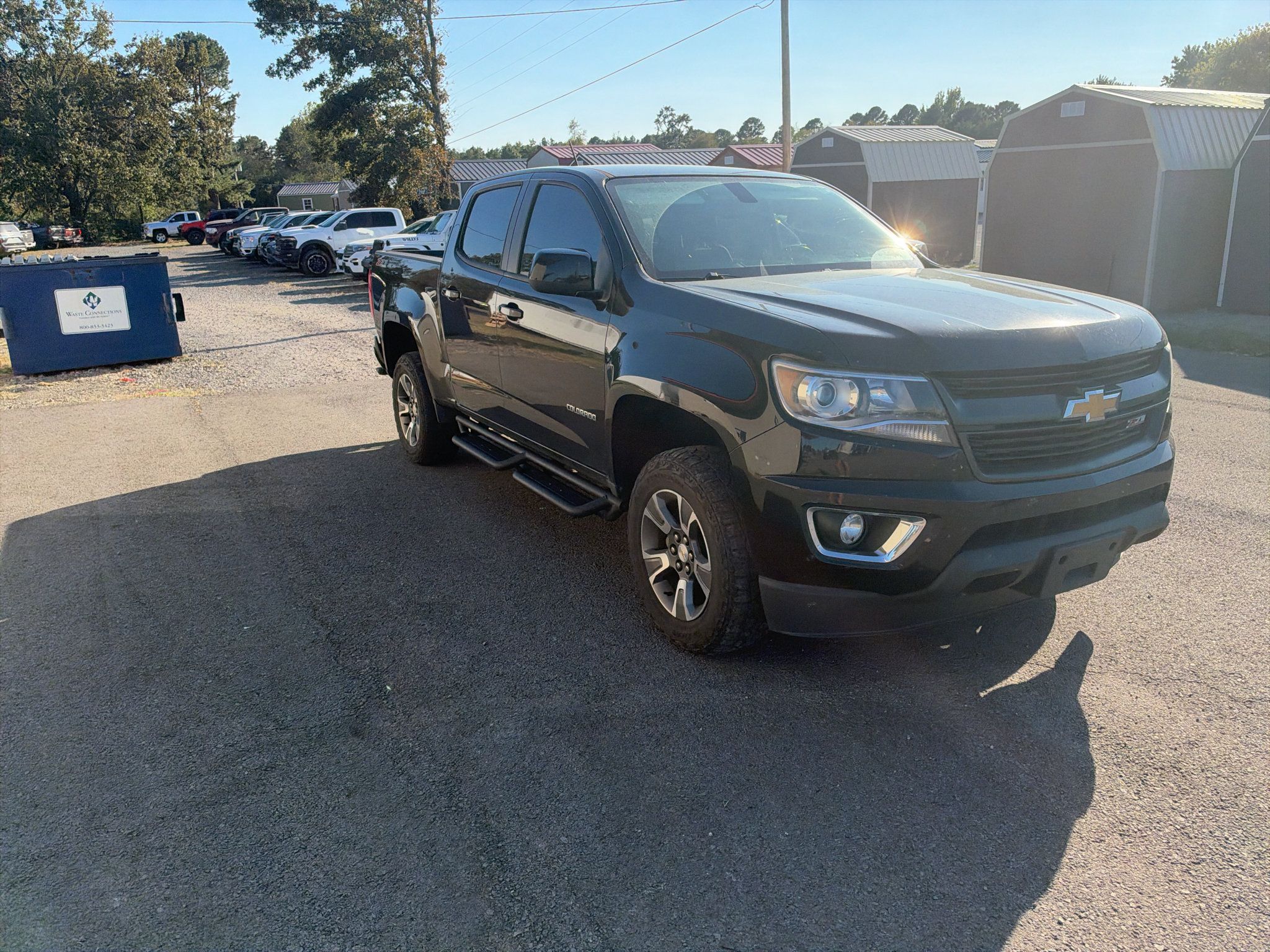 Used 2019 Chevrolet Colorado Z71 AWD/4WD image 2