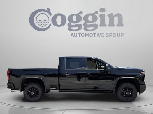 New 2026 Chevrolet Silverado 2500 High Country w/ Midnight Edition AWD/4WD image 6