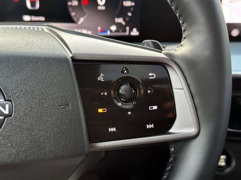 Certified 2025 Nissan Murano SL image 24