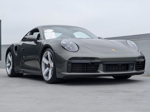 Certified 2025 Porsche 911 Turbo AWD/4WD image 26