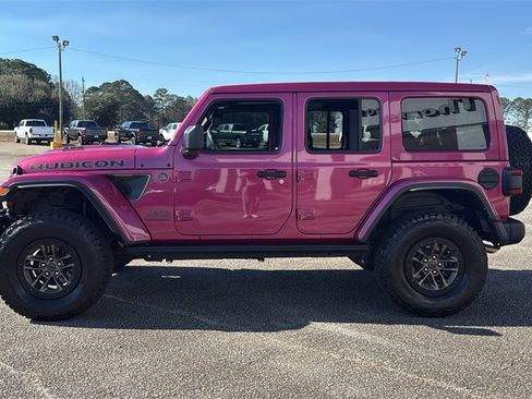 Used 2024 Jeep Wrangler Unlimited Rubicon 392 image 5