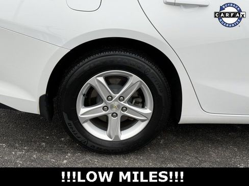 Used 2022 Chevrolet Malibu LS image 11