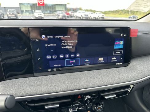 New 2026 Nissan Kicks SV w/ SV Premium Package image 16