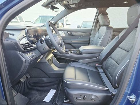 New 2026 Buick Enclave Avenir w/ Super Cruise Package image 12