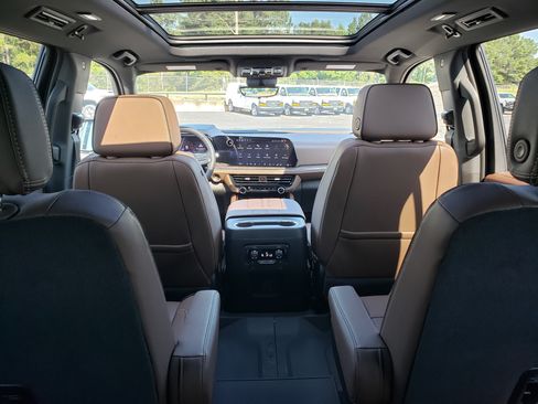 New 2026 Chevrolet Tahoe High Country w/ Sun And Tow Package RWD image 35