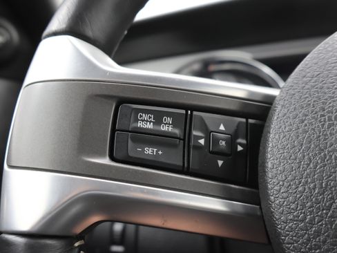 Used 2013 Ford Mustang GT Premium w/ Comfort Pkg RWD image 14