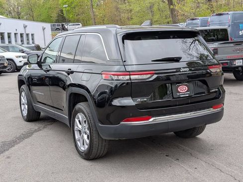 Certified 2022 Jeep Grand Cherokee Limited AWD/4WD image 8