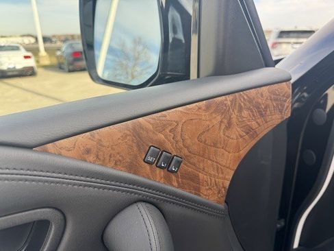 Used 2024 Nissan Armada SL w/ Cargo Package image 12