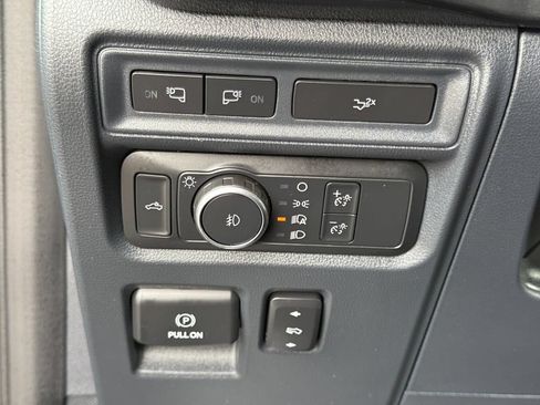 Used 2022 Ford F150 XLT w/ Equipment Group 302A High AWD/4WD image 21
