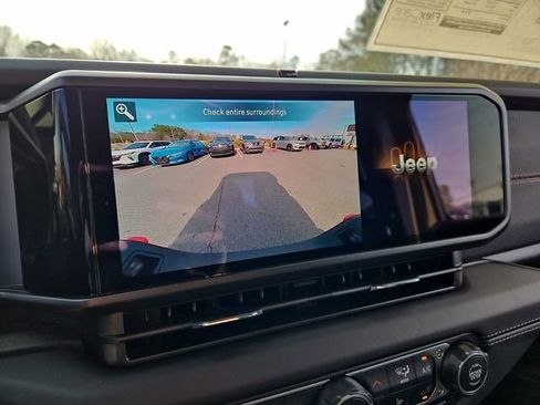 New 2026 Jeep Gladiator Mojave image 18