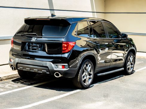 Used 2022 Honda Passport EX-L image 7