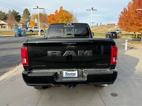 New 2025 RAM 2500 Limited image 9