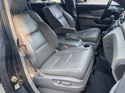 Used 2016 Honda Odyssey EX-L image 23