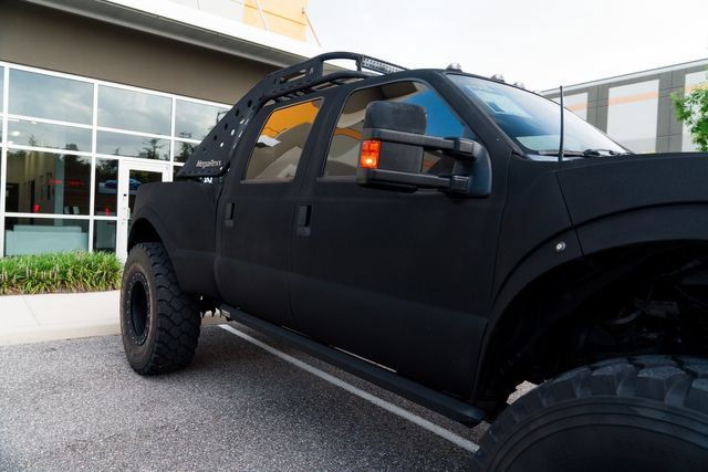 Used 2016 Ford F250 Platinum w/ Platinum Package AWD/4WD image 12