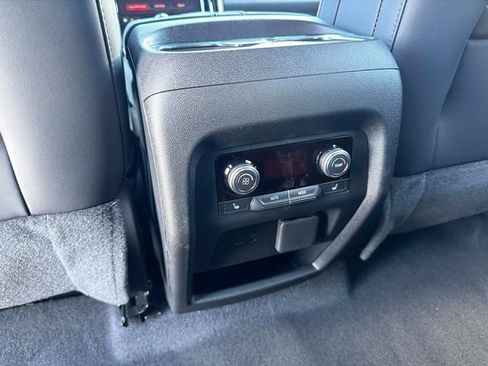 New 2026 GMC Acadia AT4 AWD/4WD image 16