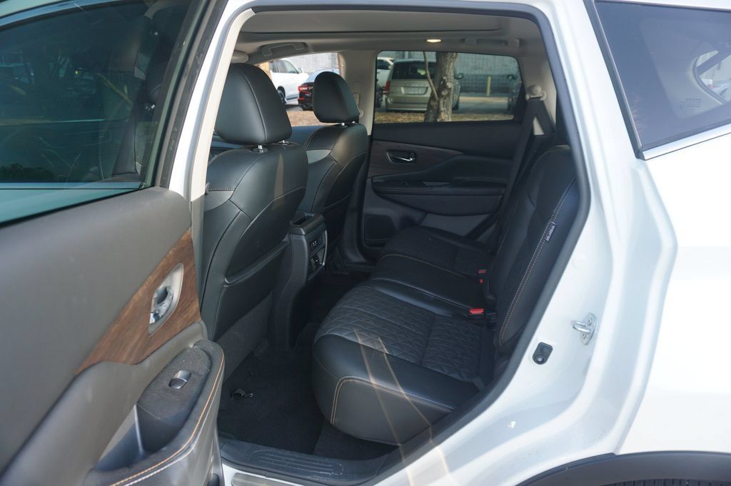 Used 2024 Nissan Murano Platinum w/ Cargo Package FWD image 14
