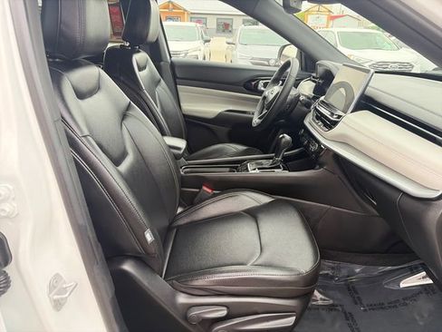 Used 2025 Jeep Compass Limited AWD/4WD image 23