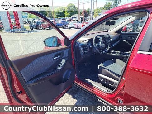 Certified 2023 Nissan Rogue SV AWD/4WD image 10