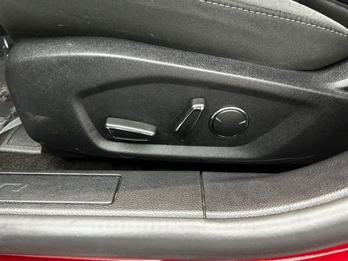 Used 2019 Ford Fusion SE image 8