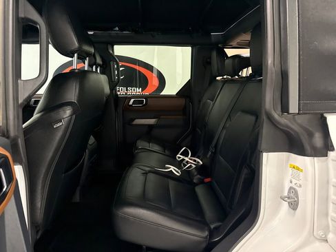 Used 2023 Ford Bronco Outer Banks AWD/4WD image 12