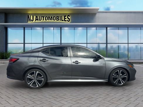 Used 2020 Nissan Sentra SR FWD image 8