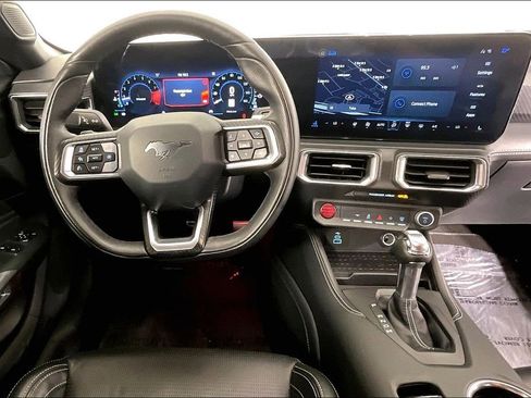 Used 2024 Ford Mustang GT Premium image 7