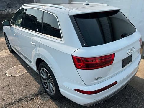 Used 2018 Audi Q7 3.0T Prestige w/ Prestige Package AWD/4WD image 4