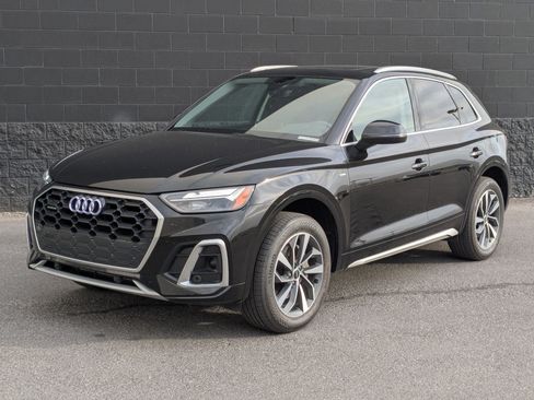 Certified 2023 Audi Q5 2.0T Premium w/ Convenience Package AWD/4WD image 8