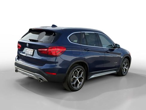 Used 2017 BMW X1 sDrive28i image 5